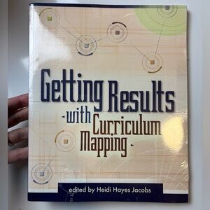 Getting Results with curriculum mapping paperback‎ book